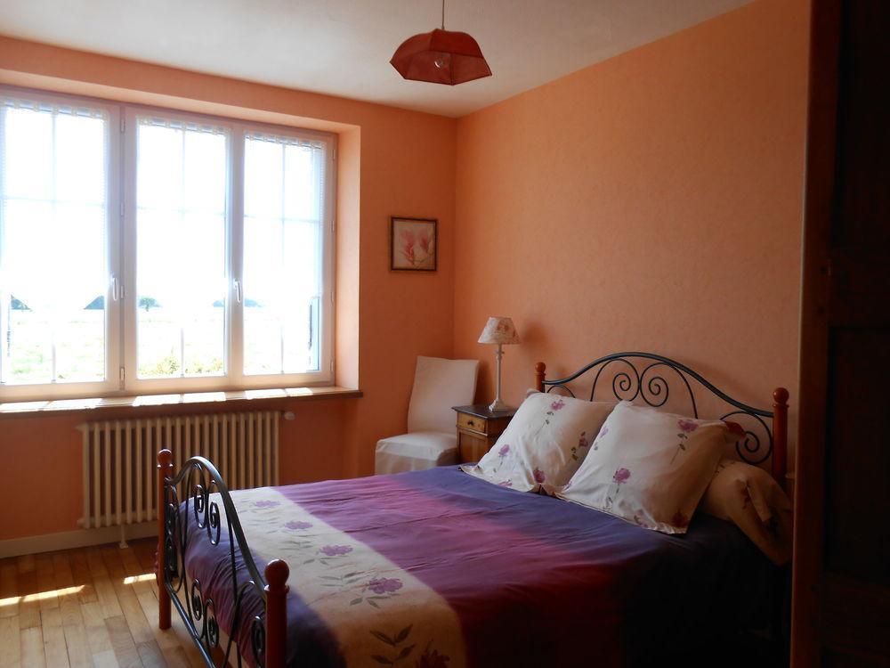 Gites De La Melautais Saint-Juvat Exteriör bild